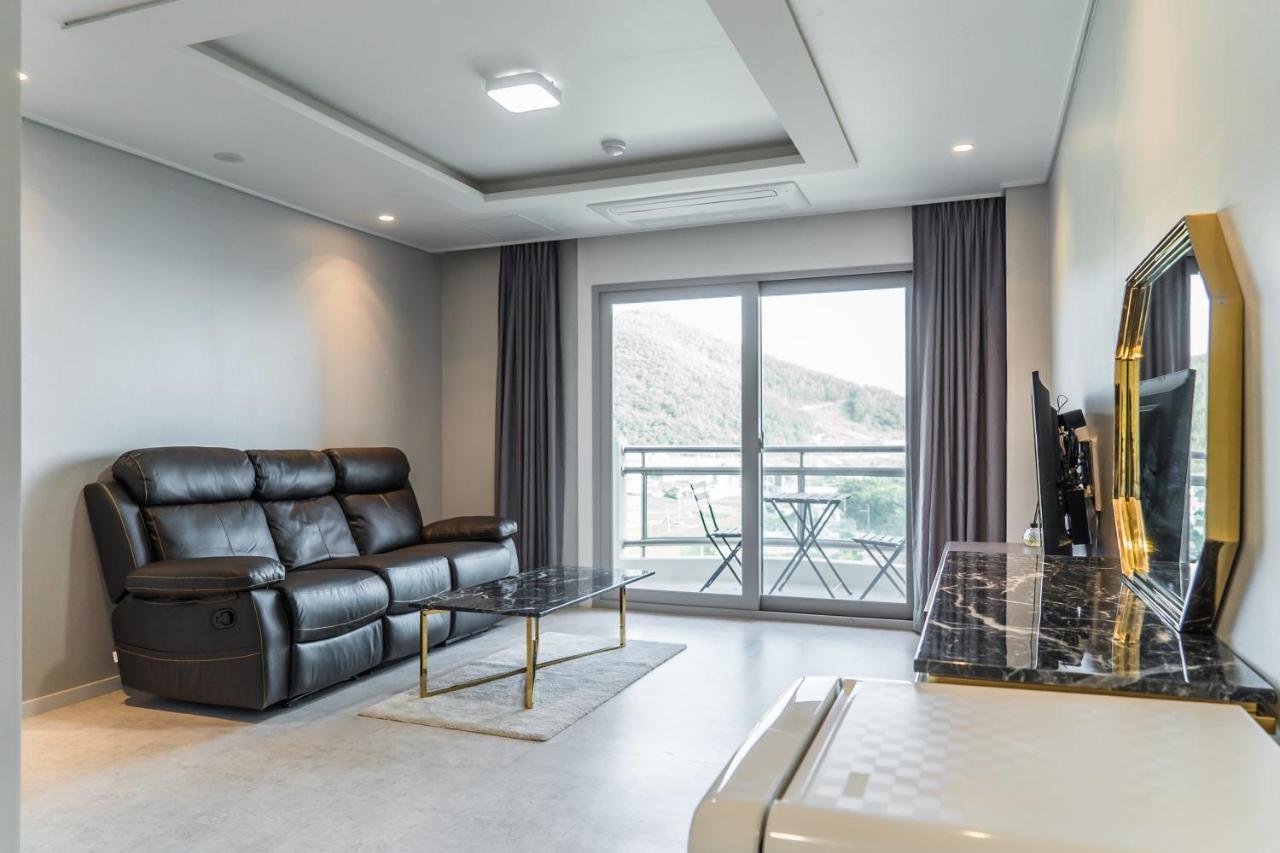 Namhae Sports Park Hotel Εξωτερικό φωτογραφία
